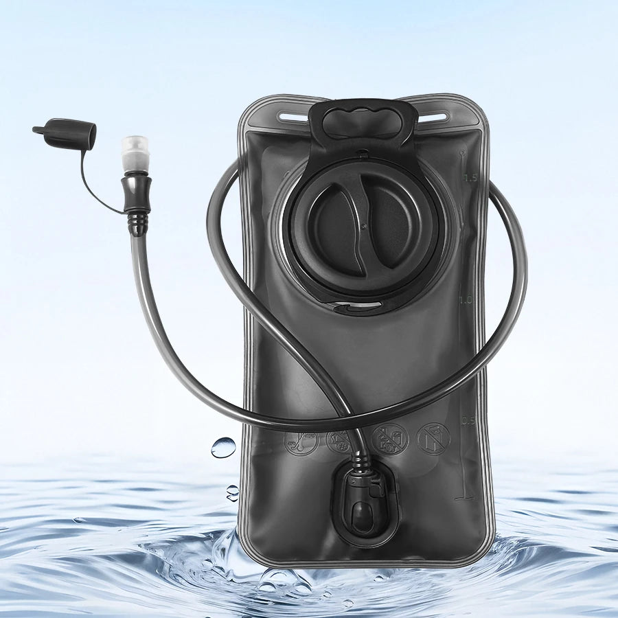 1.5L~3.0L water pipe, one click quick release outdoor water bag, foldable with multiple color options